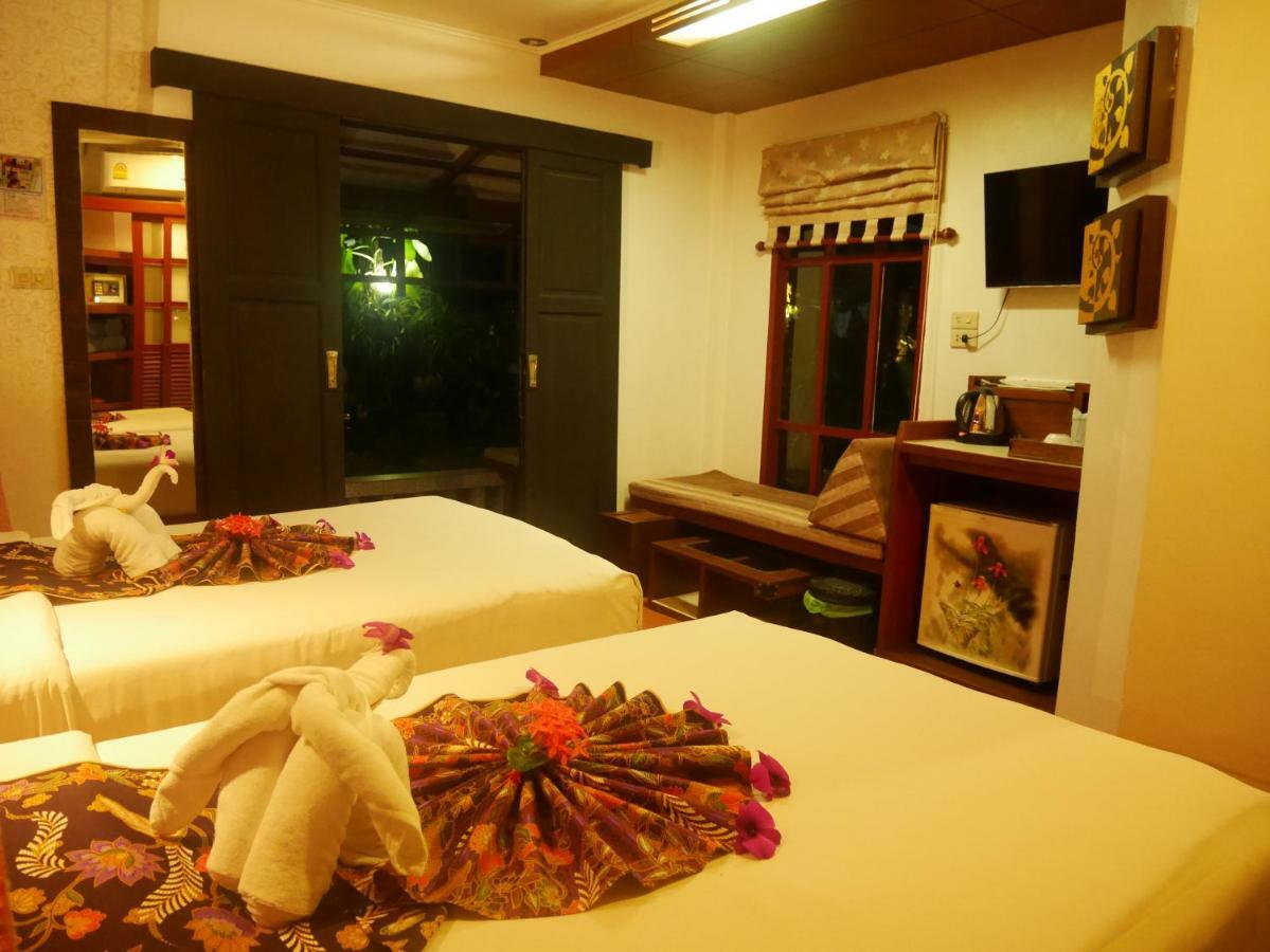 Bangtao Beach Chalet Resort Bang Tao Beach  Extérieur photo